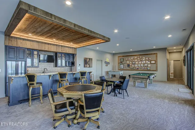 $4,600,000 | 322 Okmulgee Circle, Loudon, TN 37774