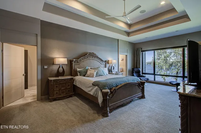 $4,600,000 | 322 Okmulgee Circle, Loudon, TN 37774