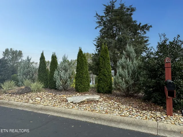 $4,600,000 | 322 Okmulgee Circle, Loudon, TN 37774