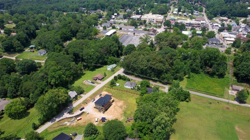485 Church Street Blue Ridge, GA 30513 - Photo 80 of 85 an aerial view of residential houses with outdoor space and trees