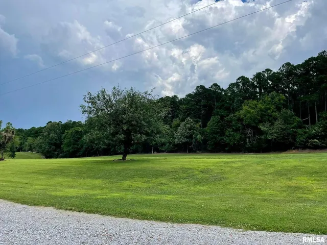 $440,000 | 20 Xanders Lane, Golconda, IL 62938