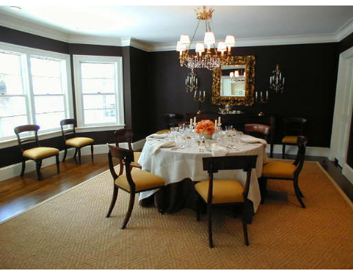 36 Valley Road Wellesley, MA 02481 - Photo 3 of 13