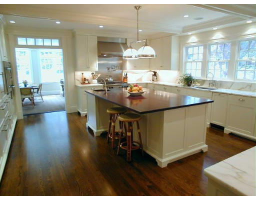36 Valley Road Wellesley, MA 02481 - Photo 6 of 13