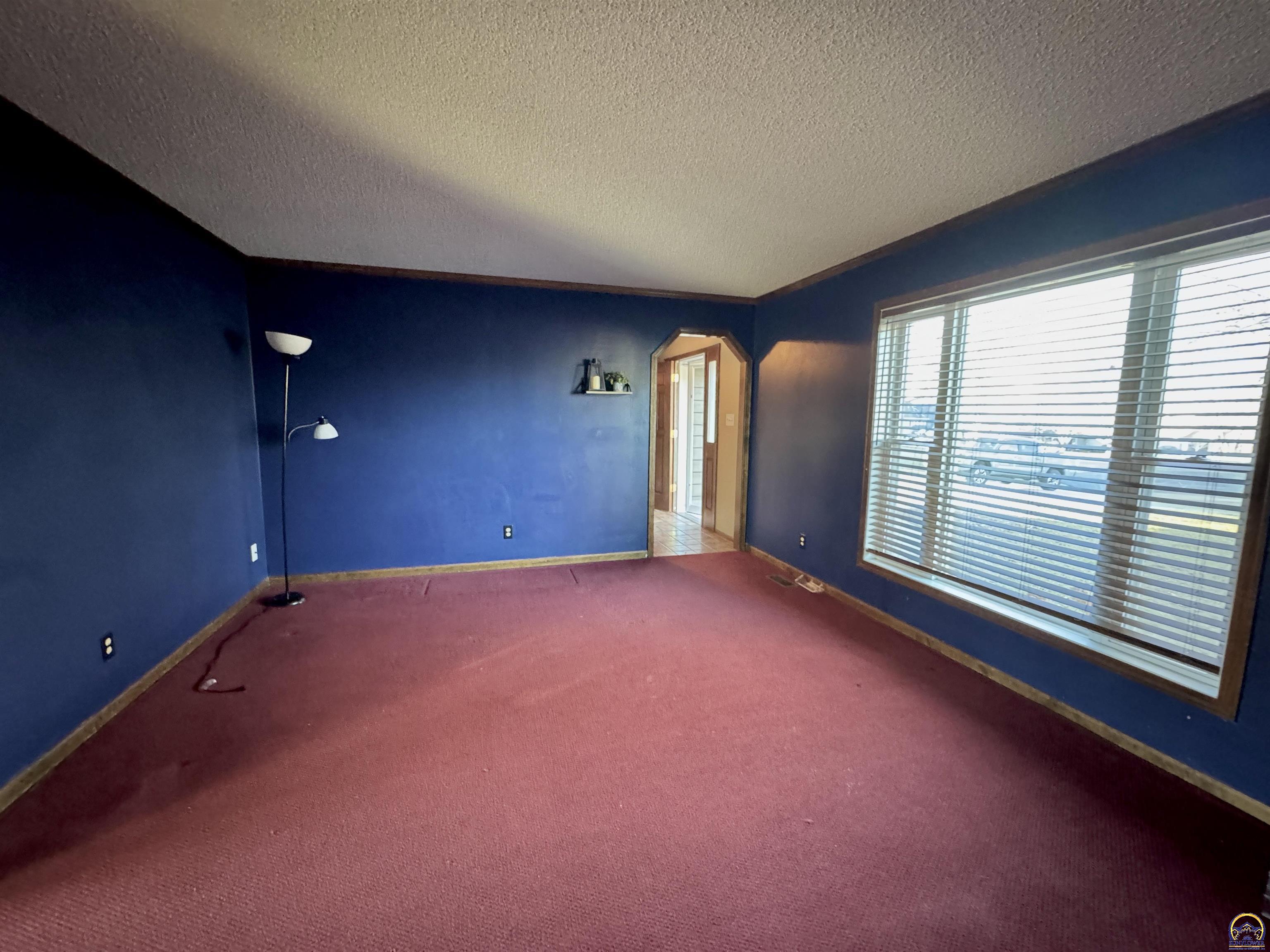 3630 Southwest Kings Forest Road Topeka, KS 66610 - Photo 15 of 37