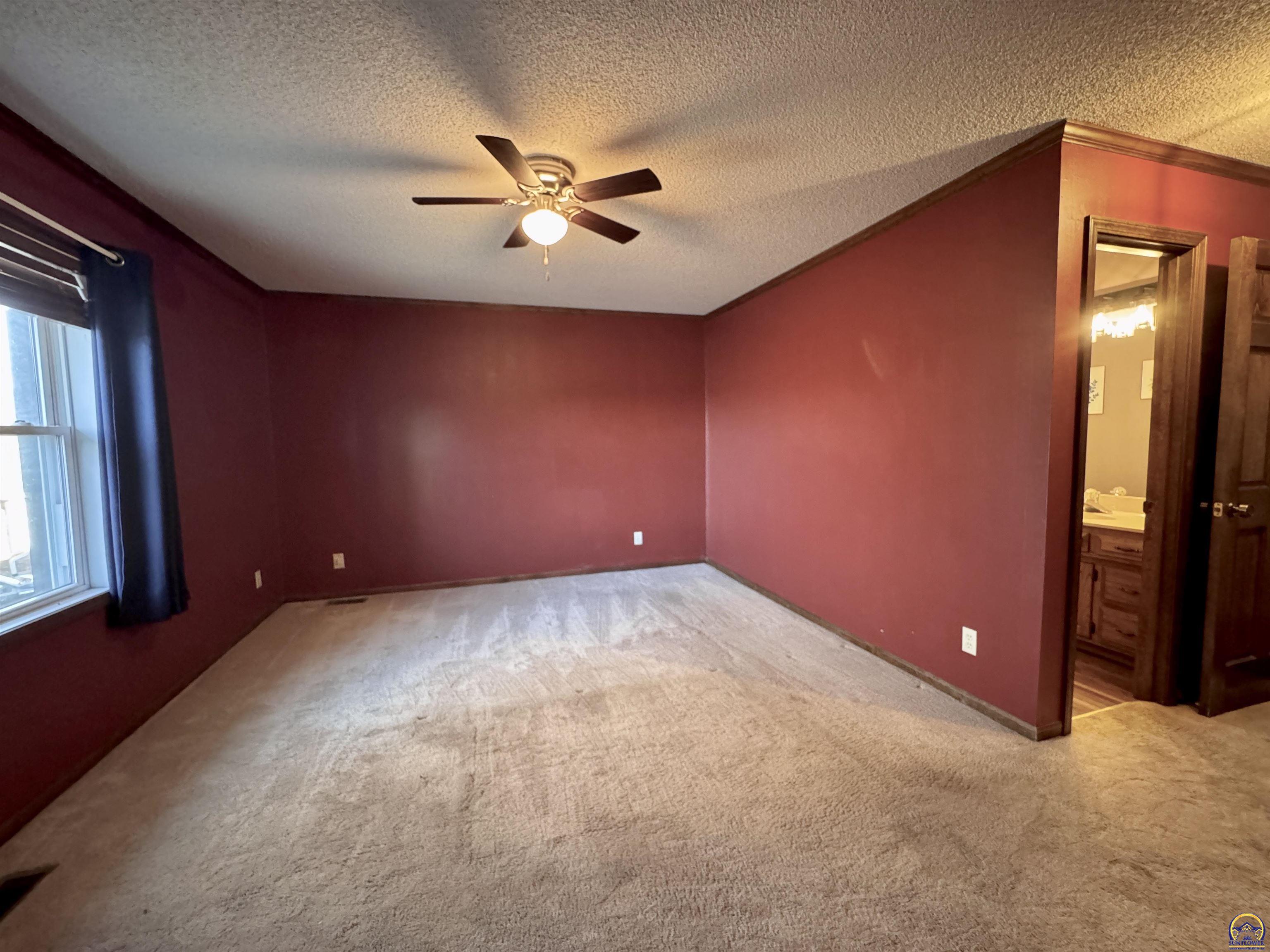 3630 Southwest Kings Forest Road Topeka, KS 66610 - Photo 19 of 37