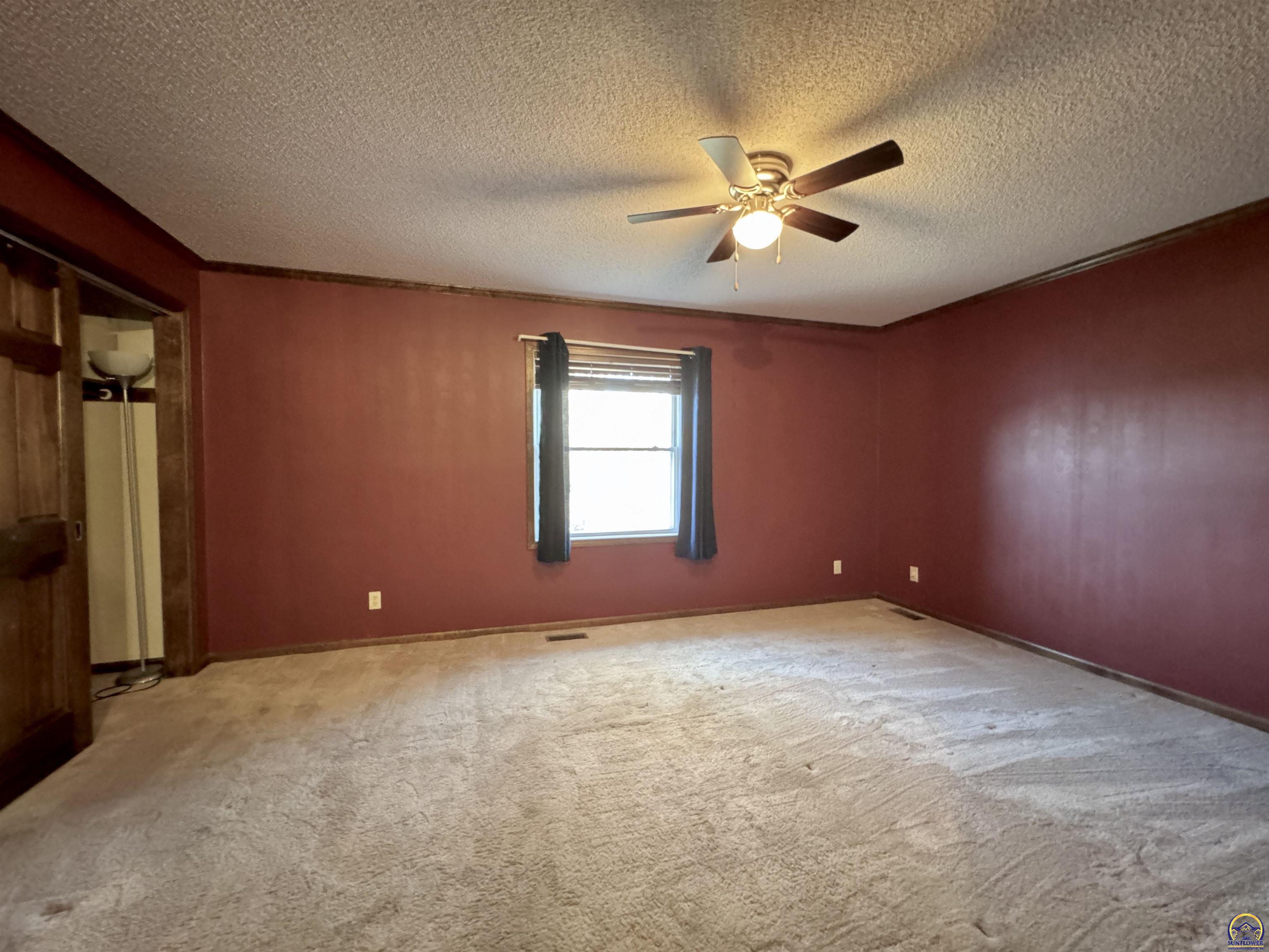 3630 Southwest Kings Forest Road Topeka, KS 66610 - Photo 25 of 37