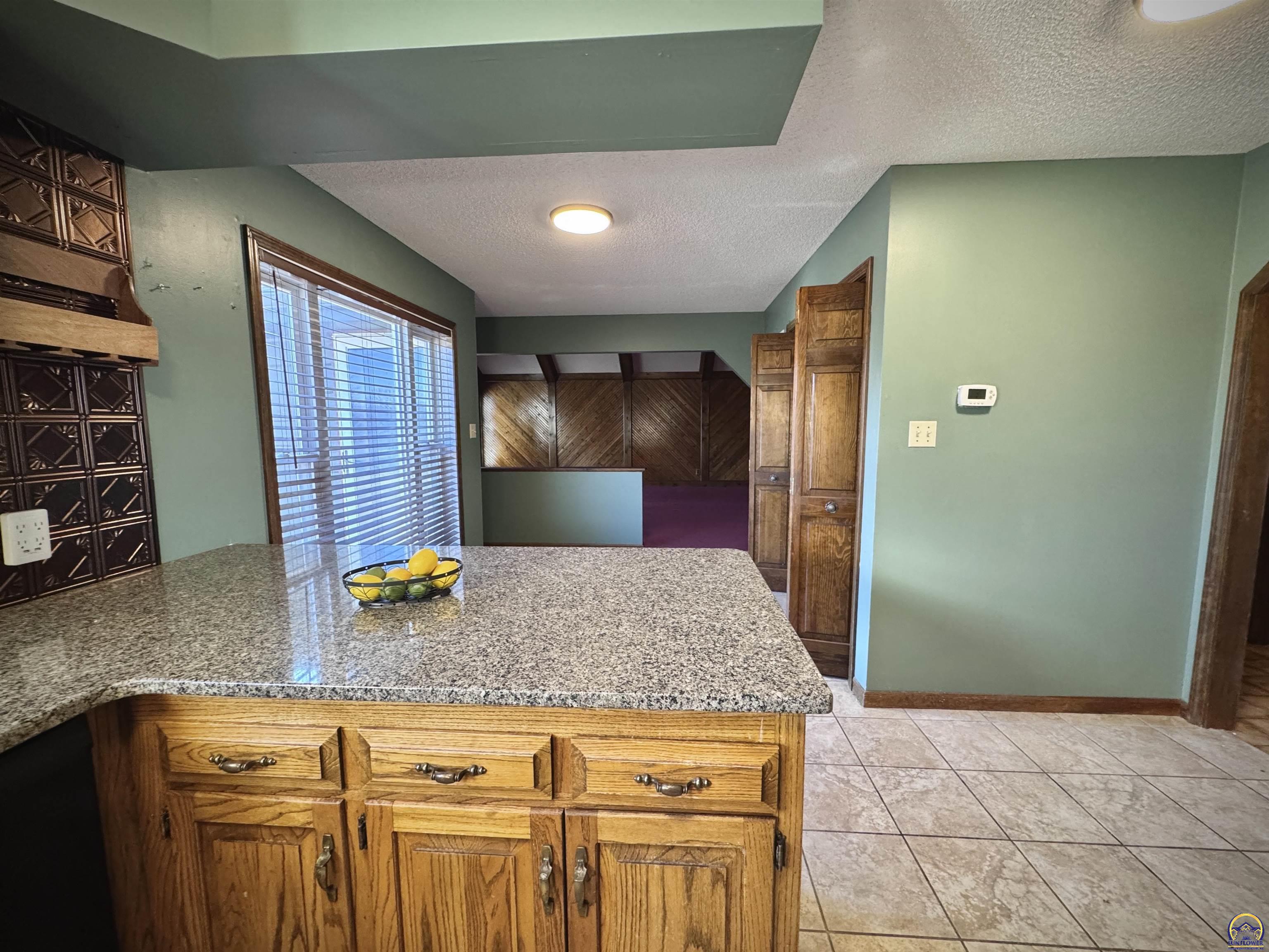 3630 Southwest Kings Forest Road Topeka, KS 66610 - Photo 4 of 37