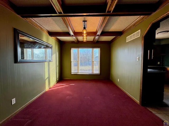 $359,950 | 3630 Southwest Kings Forest Road, Topeka, KS 66610