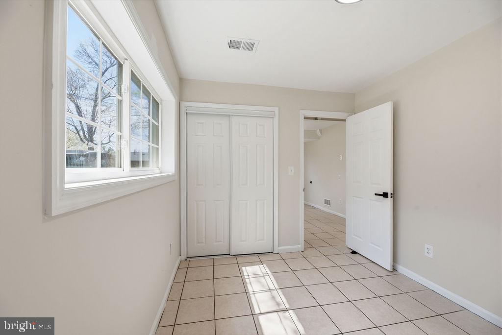 12303 Barbara Road Silver Spring, MD 20906 - Photo 25 of 34