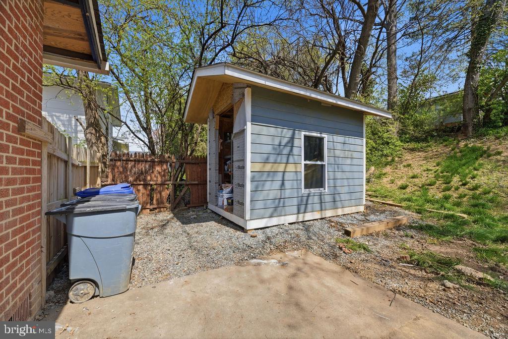 12303 Barbara Road Silver Spring, MD 20906 - Photo 33 of 34