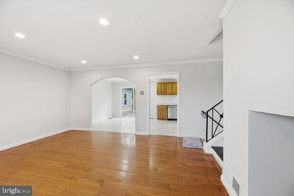 12303 Barbara Road Silver Spring, MD 20906 - Photo 6 of 34