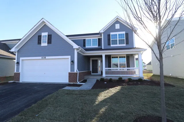 $3,100 | 608 Henry Lane, Oswego, IL 60543