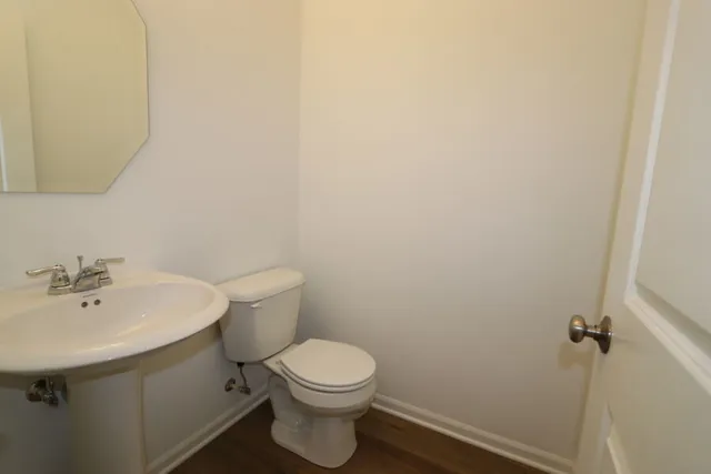 $3,100 | 608 Henry Lane, Oswego, IL 60543