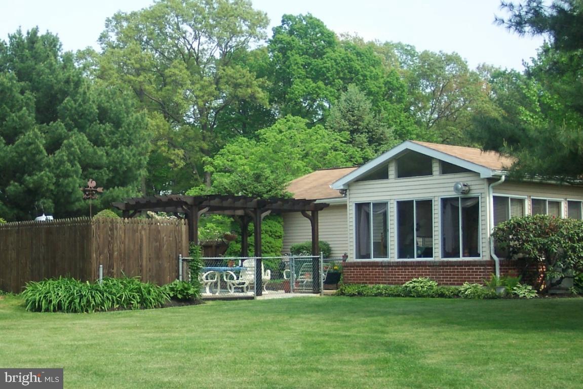 688 Oak Tree Road Manheim, PA 17545 - Photo 13 of 14