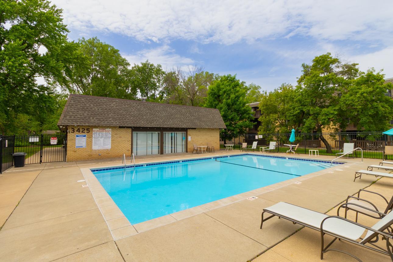 3431 Kent Street, Unit 815 Shoreview, MN 55126 - Photo 26 of 28