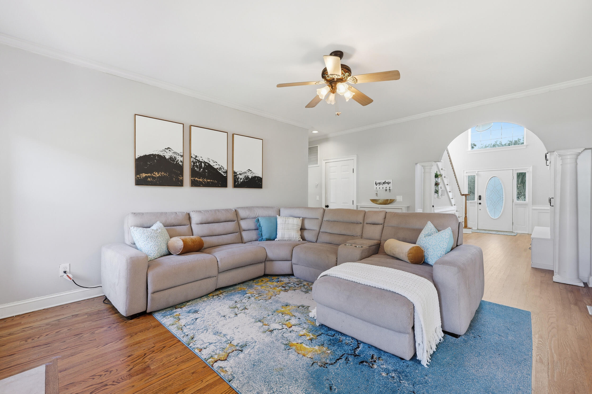 1414 Surfside Court Charleston, SC 29412 - Photo 16 of 65 Living Room