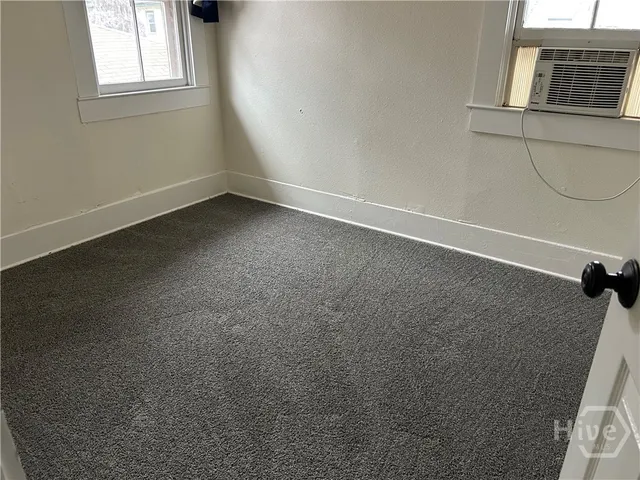 $2,800 | 631 East 40th Street, Savannah, GA 31401