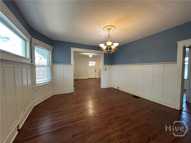 $2,800 | 631 East 40th Street, Savannah, GA 31401