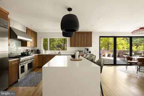 $2,685,000 | 2710 Brandywine Street Northwest, Washington, DC 20008