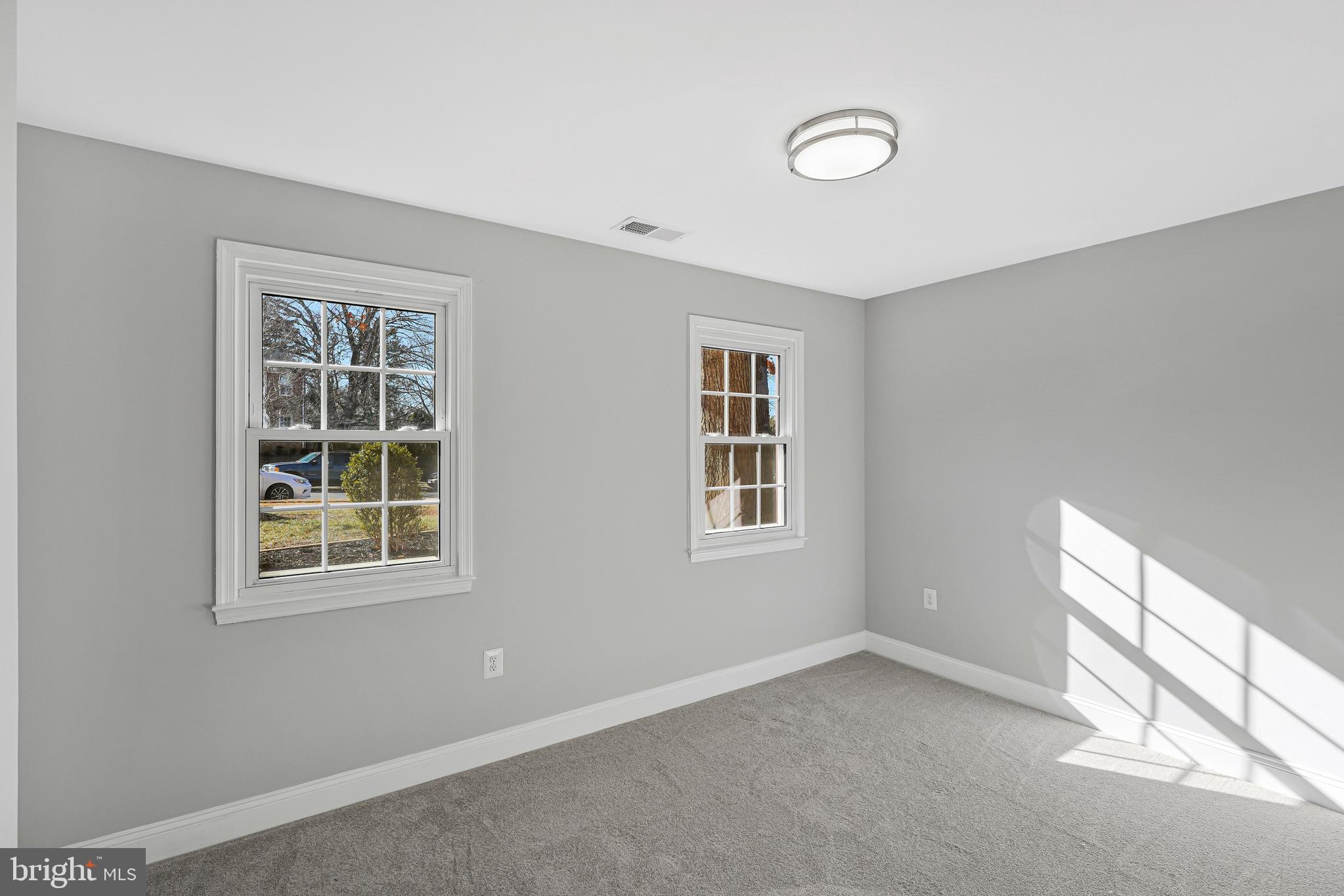 12016 Trossack Road Herndon, VA 20170 - Photo 19 of 29 3rd Bedroom