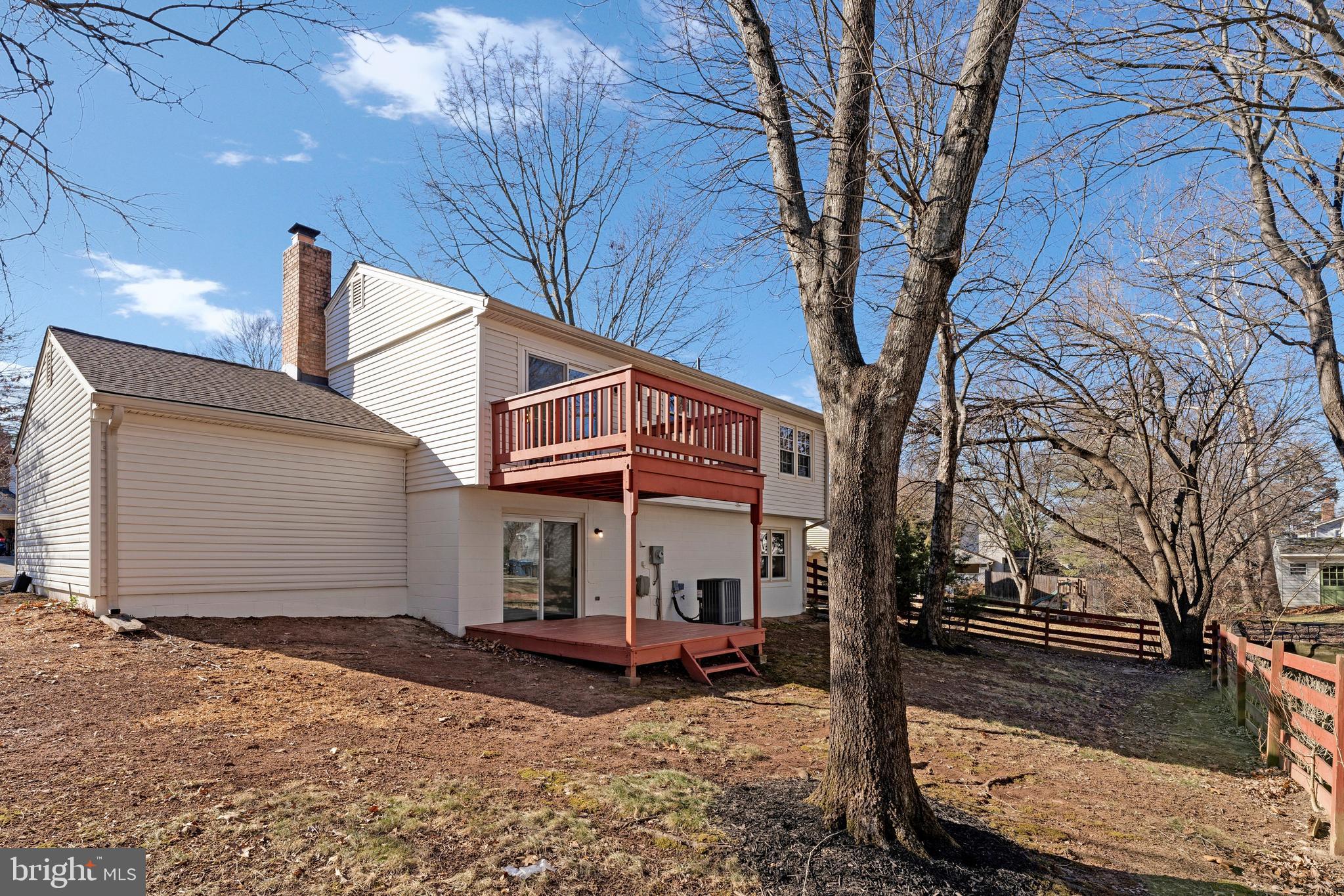 12016 Trossack Road Herndon, VA 20170 - Photo 25 of 29 Rear Yard