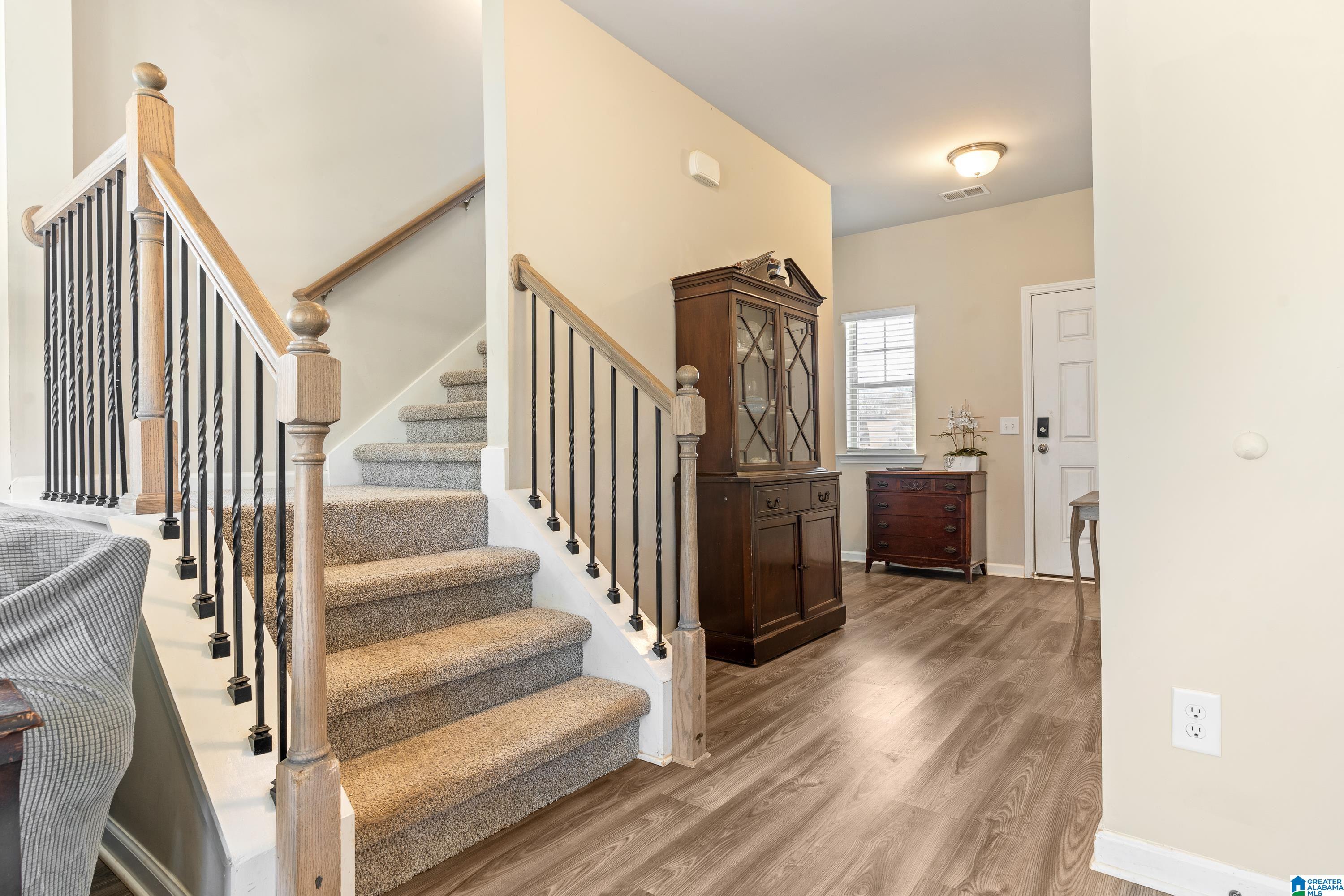 8684 Clarke Lane Leeds, AL 35094 - Photo 13 of 34