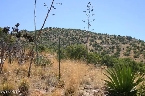 $74,000 | 9 North One More Road, Hereford, AZ 85615