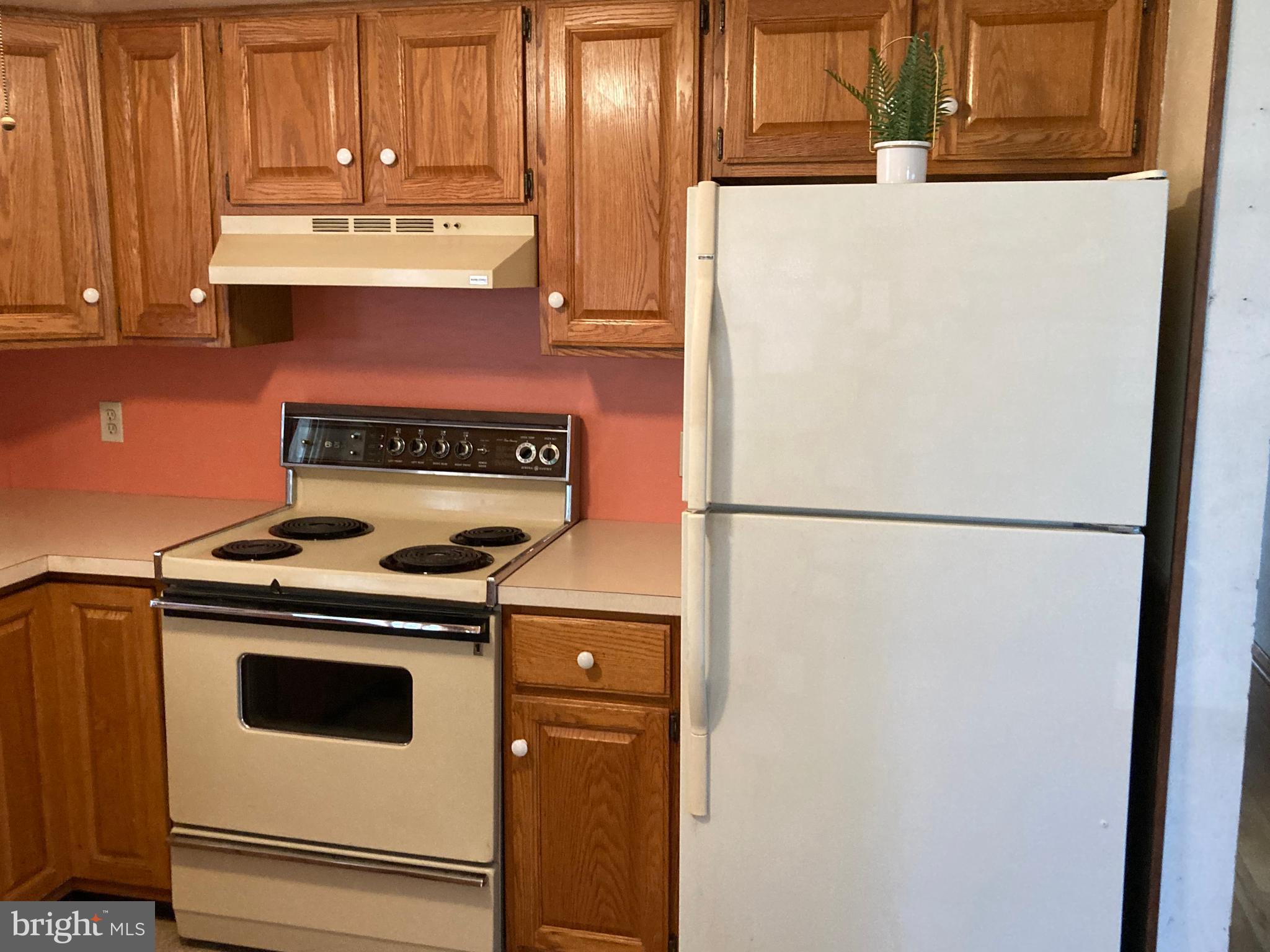 221 Kindig Road Littlestown, PA 17340 - Photo 11 of 25 kitchen