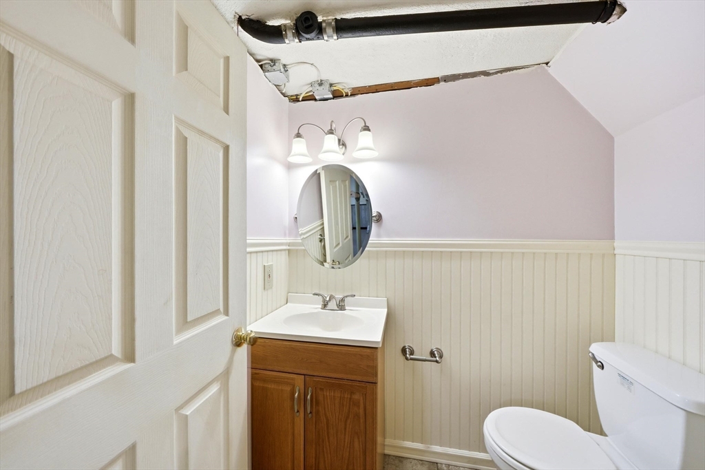 1 Valley Road Lexington, MA 02421 - Photo 31 of 40