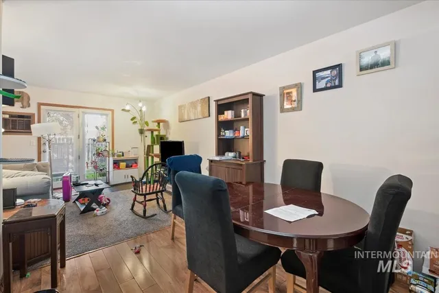 $1,025,000 | 33 South Mike Street, Boise, ID 83705