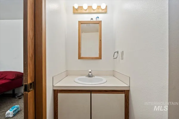 $1,025,000 | 33 South Mike Street, Boise, ID 83705