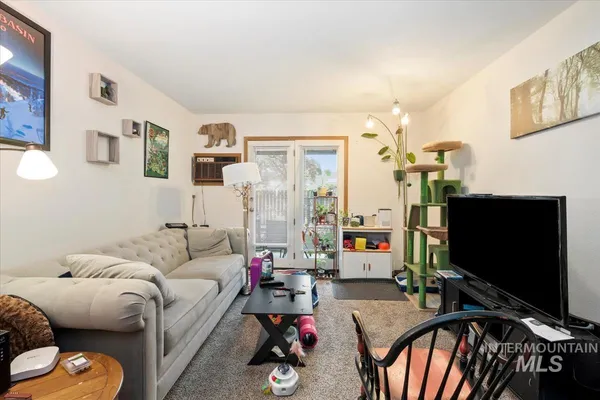 $1,025,000 | 33 South Mike Street, Boise, ID 83705