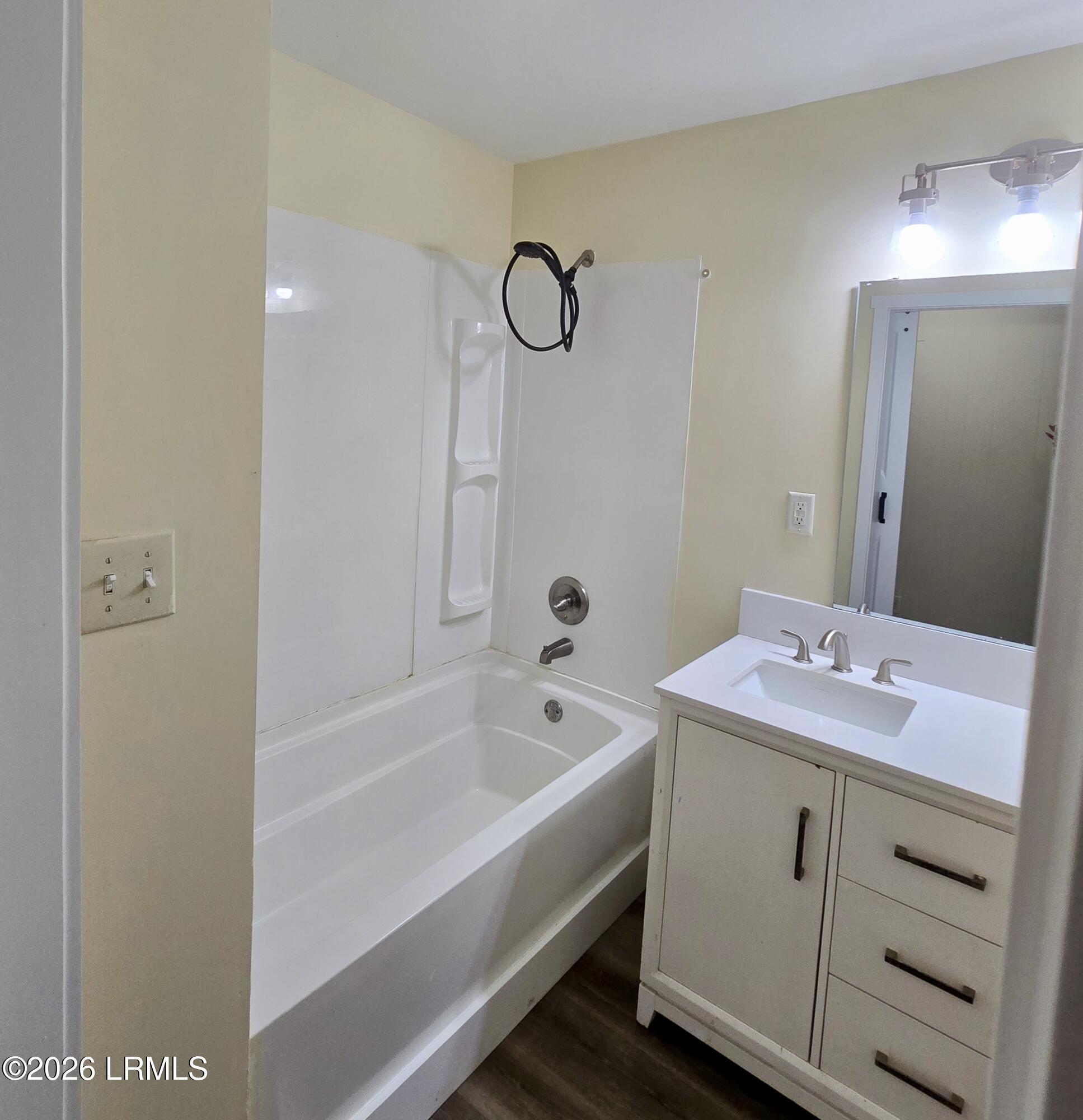 22 Pine Grove Road Beaufort, SC 29906 - Photo 7 of 10 Full Bath