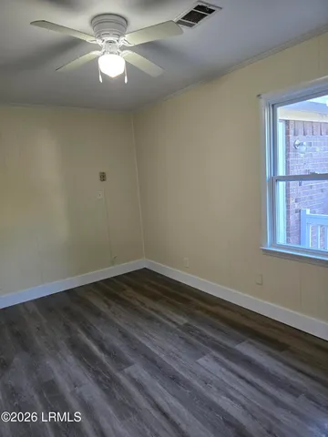 $1,900 | 22 Pine Grove Road, Beaufort, SC 29906