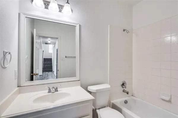 $2,900 | 1617 Clarke Springs Drive, Allen, TX 75002