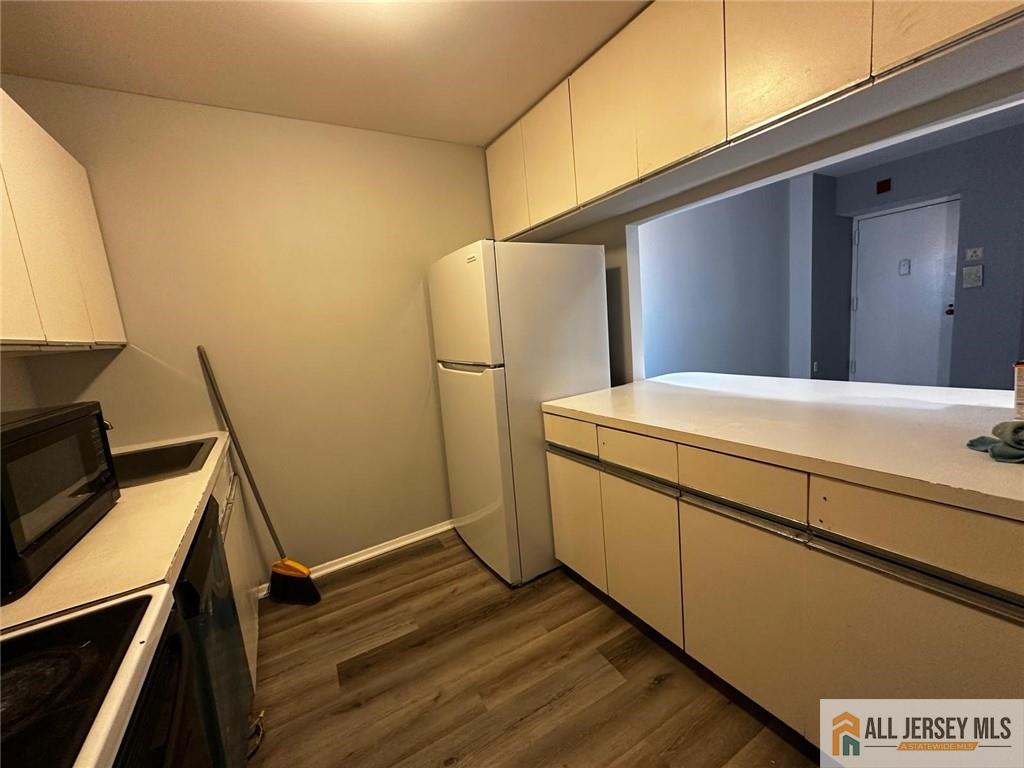 111 Mulberry Street, Unit 3P Newark, NJ 07102 - Photo 2 of 18