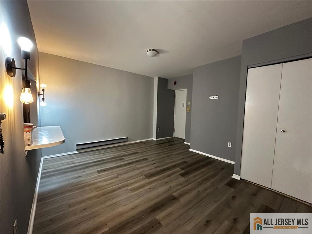 111 Mulberry Street, Unit 3P Newark, NJ 07102 - Photo 8 of 18