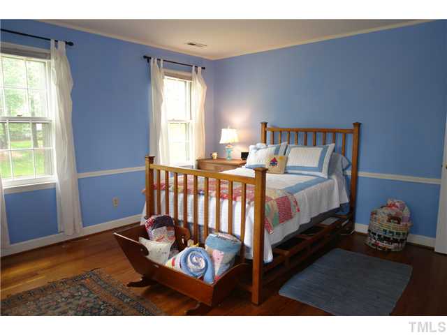 5205 Edgewood Road Raleigh, NC 27609 - Photo 15 of 24