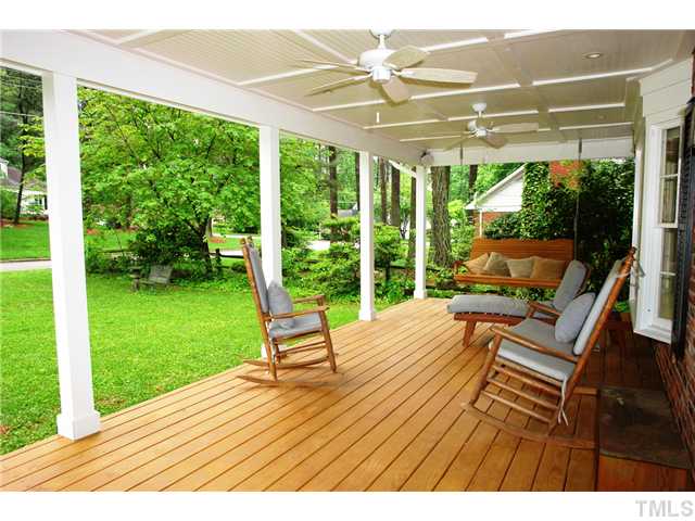 5205 Edgewood Road Raleigh, NC 27609 - Photo 3 of 24