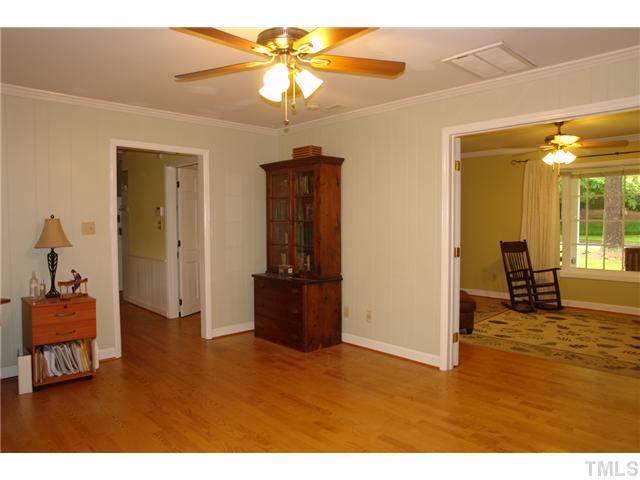 5205 Edgewood Road Raleigh, NC 27609 - Photo 7 of 24