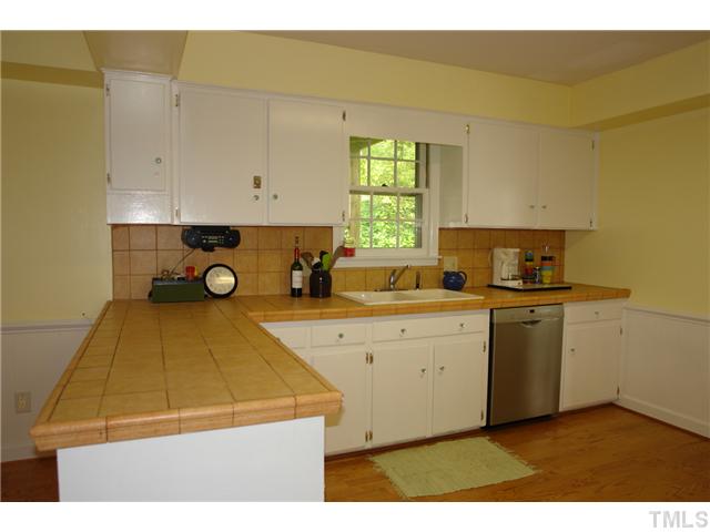 5205 Edgewood Road Raleigh, NC 27609 - Photo 10 of 24