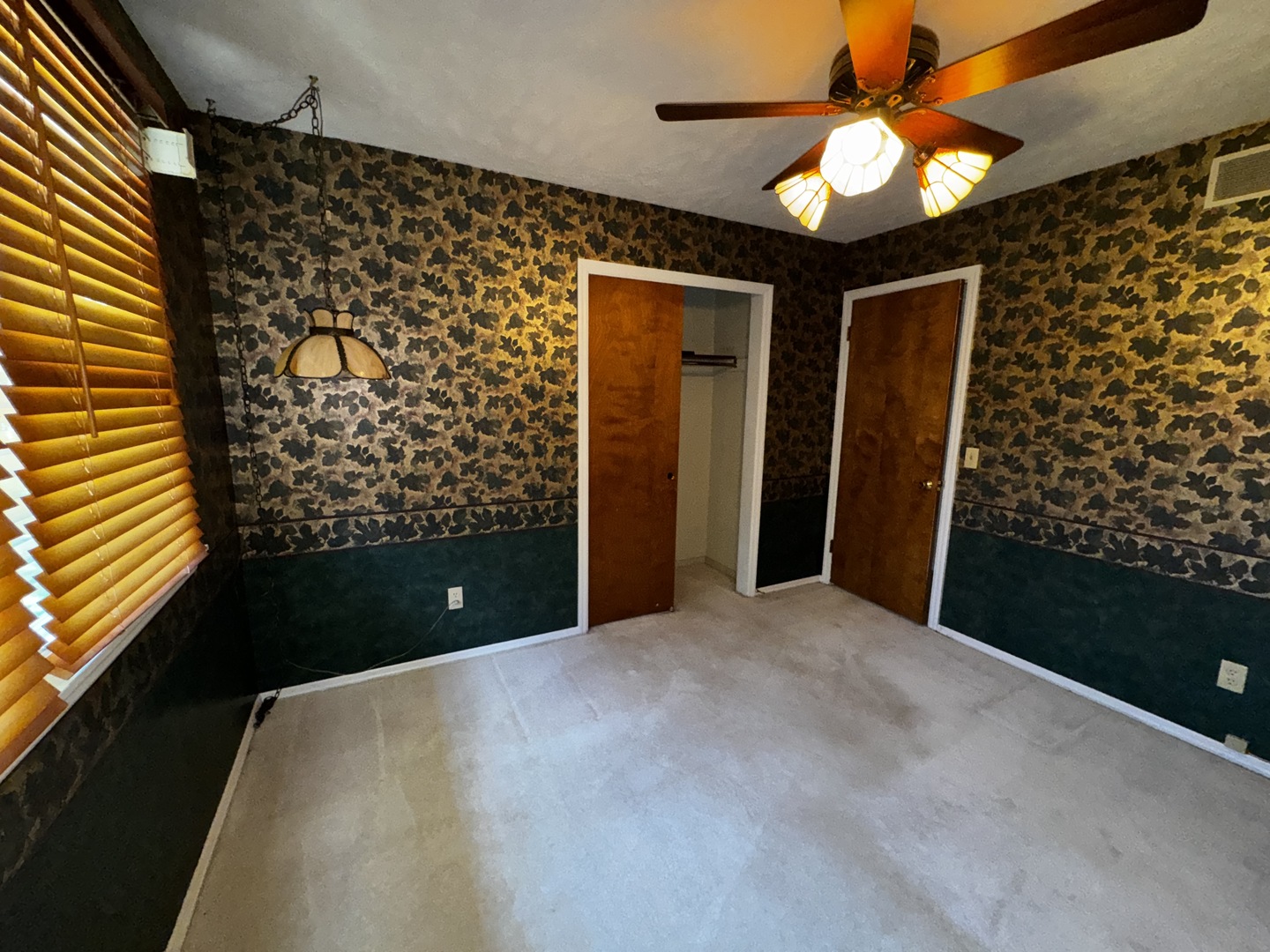 400 North Cottage Avenue Normal, IL 61761 - Photo 18 of 52
