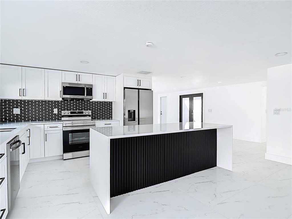 9920 San Mateo Way Port Richey, FL 34668 - Photo 14 of 61