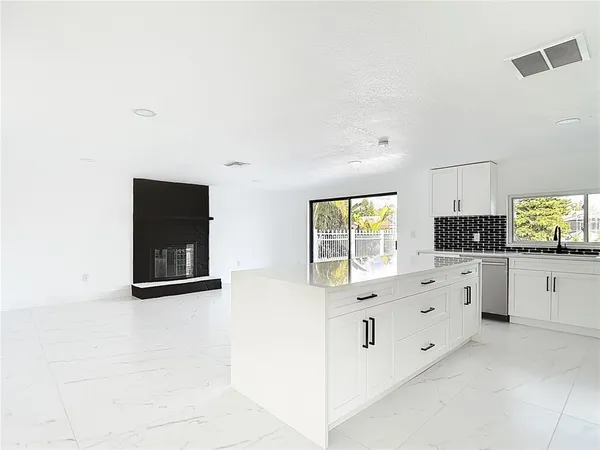 $3,300 | 9920 San Mateo Way, Port Richey, FL 34668