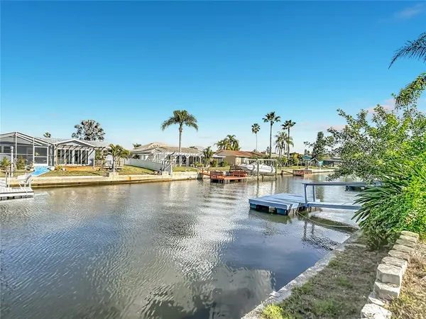 $3,300 | 9920 San Mateo Way, Port Richey, FL 34668