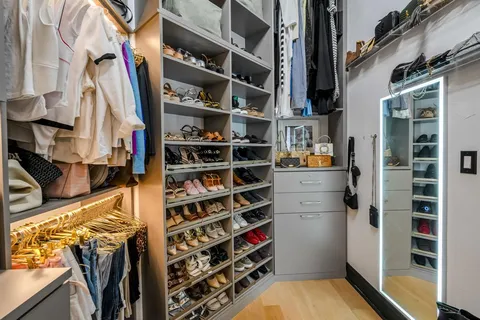 $2,750,000 | 2621 Exposition Boulevard, Austin, TX 78703