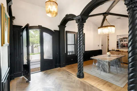 $2,750,000 | 2621 Exposition Boulevard, Austin, TX 78703