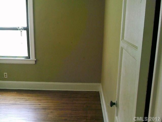 1336 Bethel Road Charlotte, NC 28208 - Photo 3 of 13