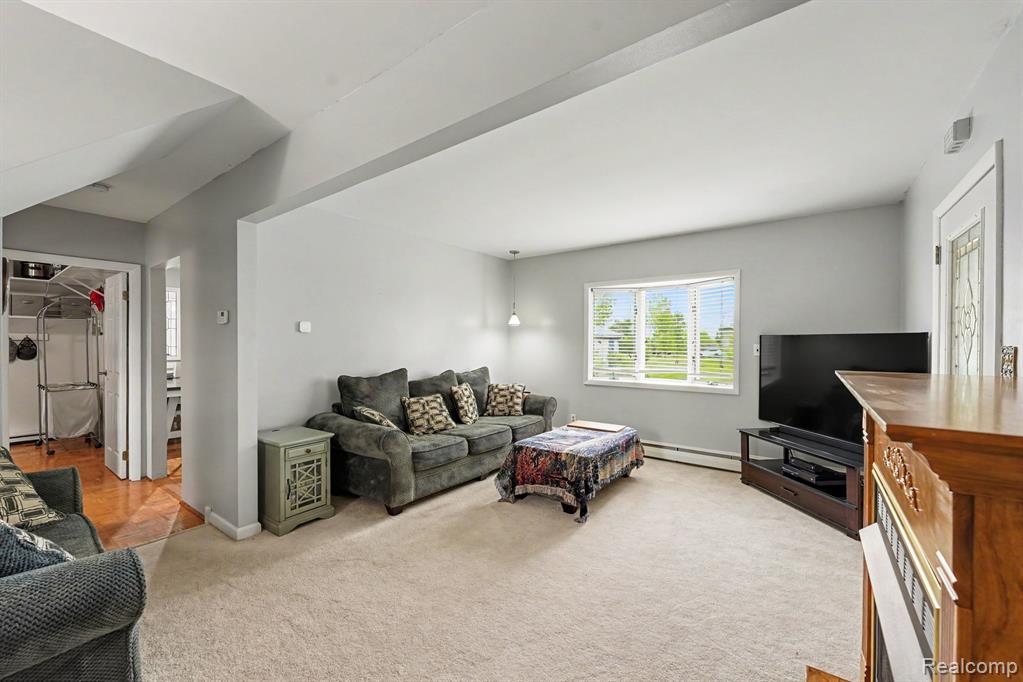2797 East Labo Road Carleton, MI 48117 - Photo 10 of 29