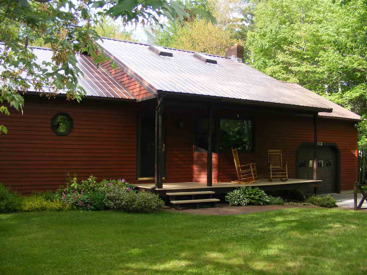 6 Stony Brook Road Gorham, NH 03581 - Photo 1 of 36 Gallery Image 1